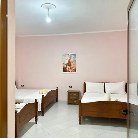 Georgia Free Parking Apartment Vlorë